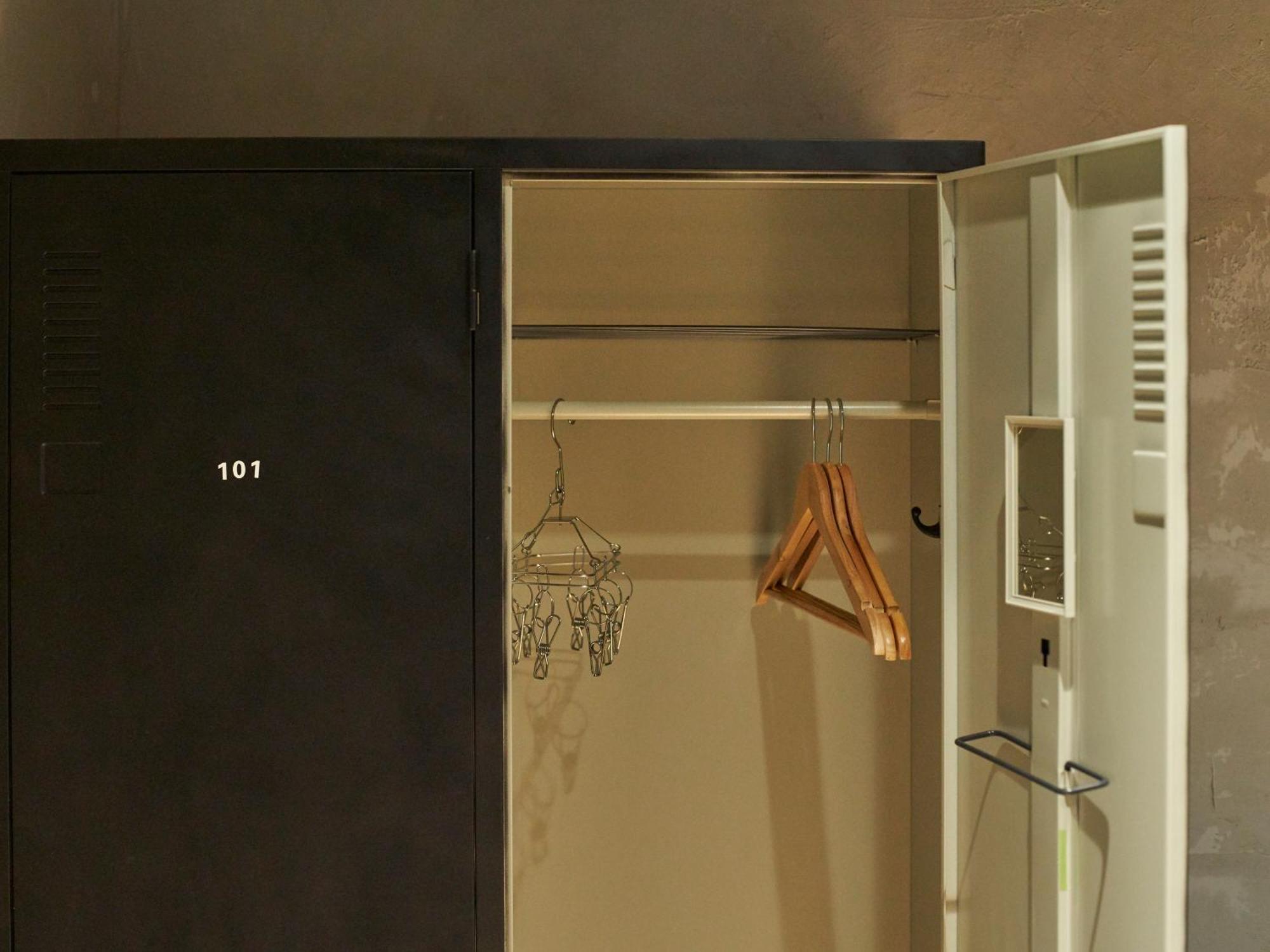 Guesthouse紫雲 Kanonji Exterior foto